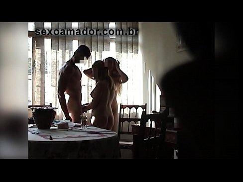 ❤️ Kynlífsvinir bjóða risastórum manni og þríeyki með sér Klámmyndband á is.newsexxxx.ru